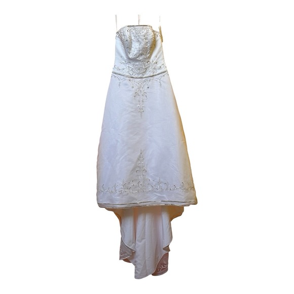 Oleg Cassini Dresses & Skirts - Oleg Cassini Strapless Beaded Satin Embroidered Wedding Dress Size 14 CT129 NWT